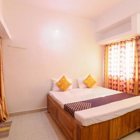 สปอต ออน 61224 โฮเต็ล โอม กัณหา Hotel บิลาสปูร์ ภายนอก รูปภาพ