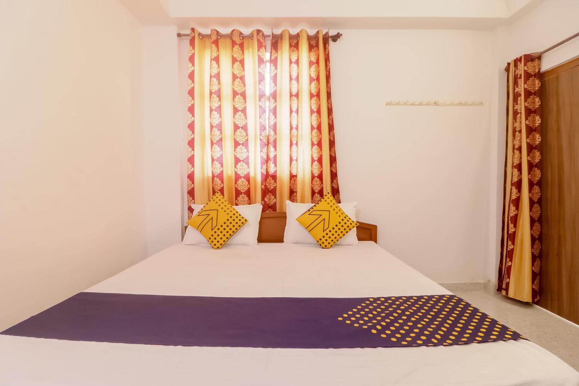 สปอต ออน 61224 โฮเต็ล โอม กัณหา Hotel บิลาสปูร์ ภายนอก รูปภาพ