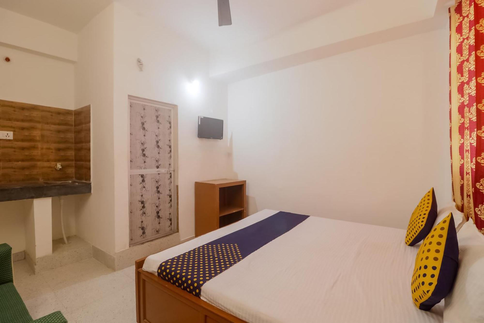 สปอต ออน 61224 โฮเต็ล โอม กัณหา Hotel บิลาสปูร์ ภายนอก รูปภาพ